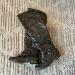Stylish Women's Knee-High Boots